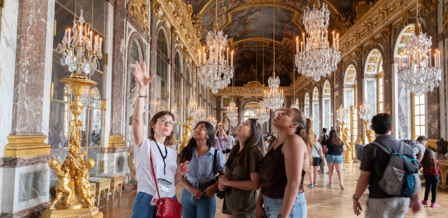 Guided Tours and Seamless Transport